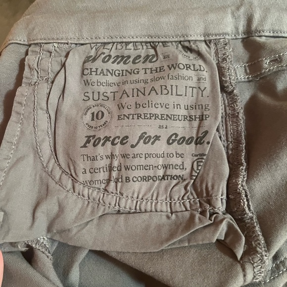 Frank & Eileen Sligo Jeans in Olive Green - Picture 6 of 8